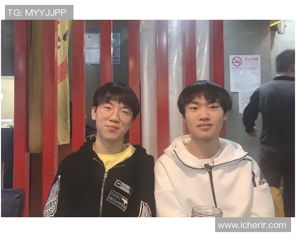 Cat转会传闻曝光引发粉丝热烈讨论与猜测